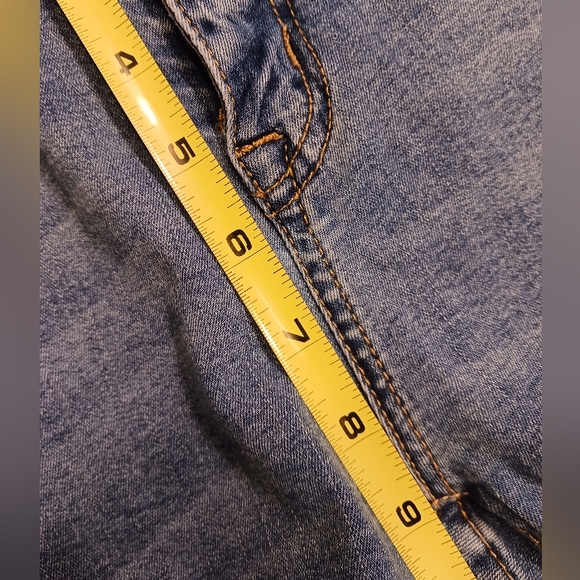 Between Us Denim Shorts 11J EUC - Picture 5 of 8